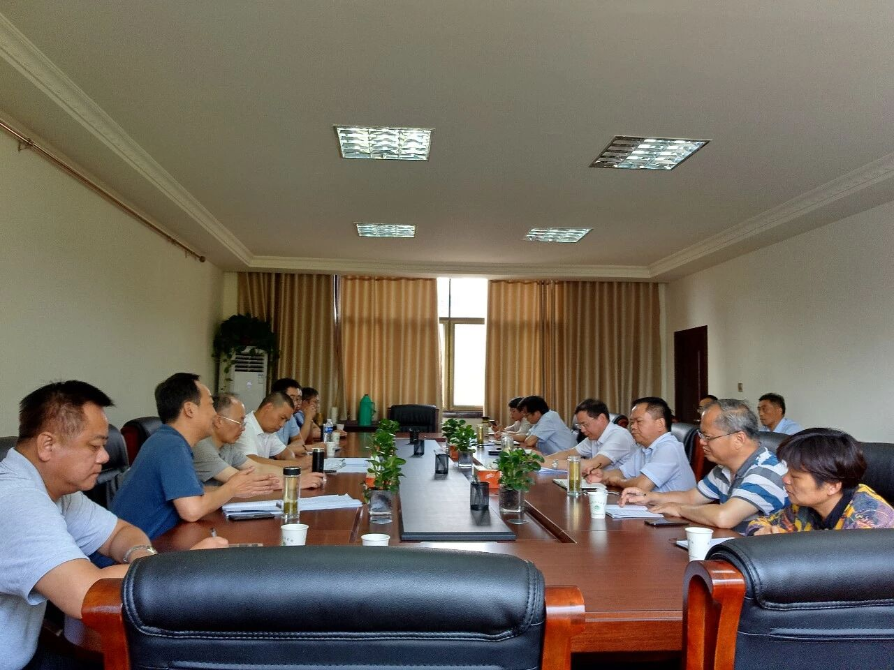 江苏省冷链学会受江苏省农委委托组团赴丰县调研